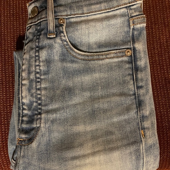Denim Forum Blue Distressed Jeans - Picture 3 of 3